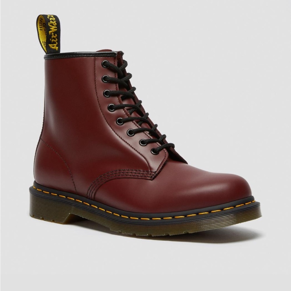 Dr Martens in Cherry